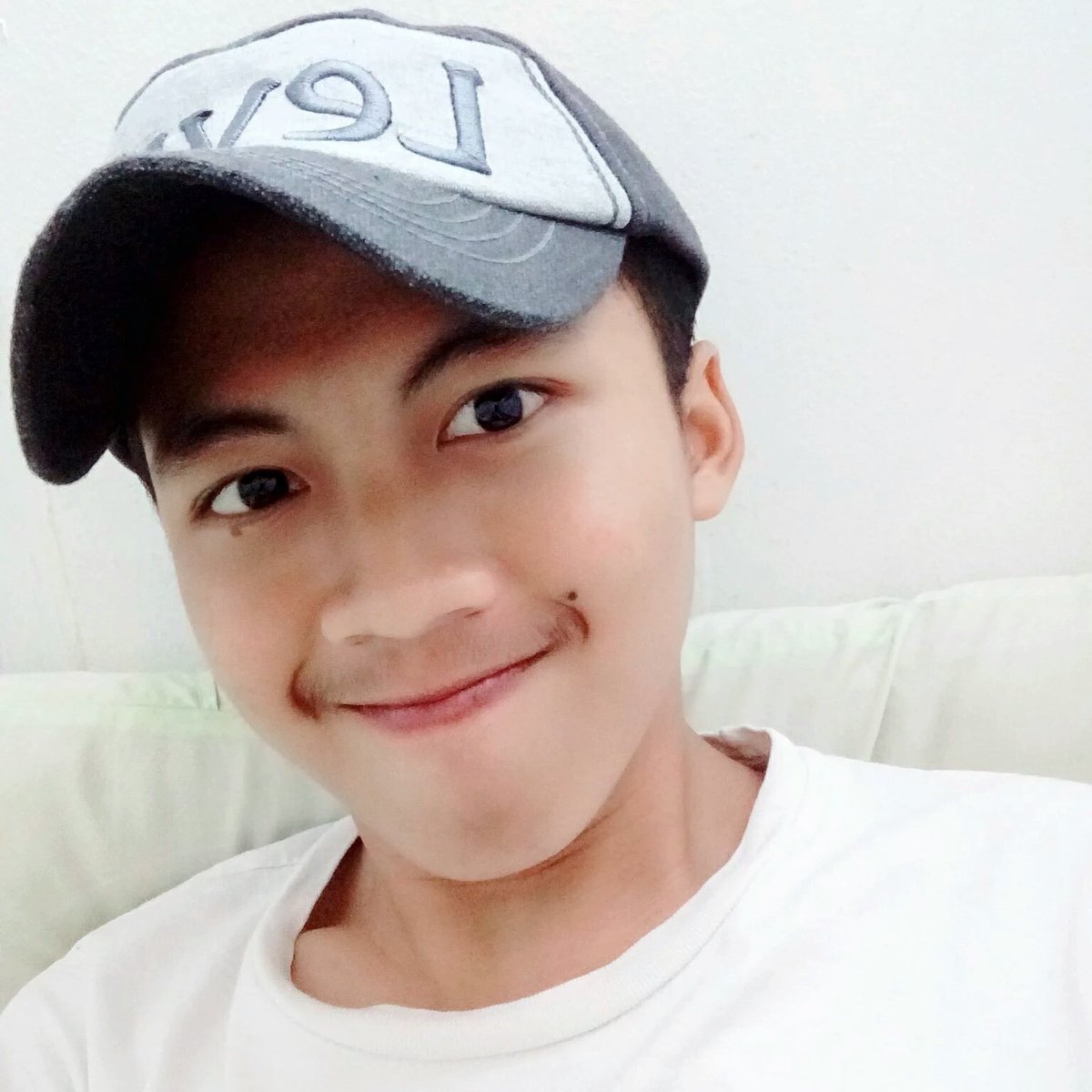 donicyrusXX's tweet photo. Instagram : donicyrus26 💞😍😘 https://t.co/tHcY8WjgKs