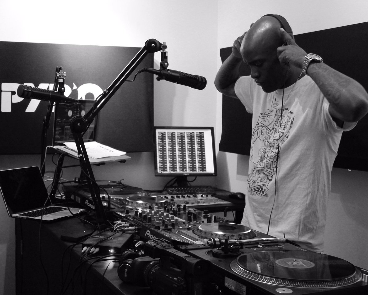 PyroRadio's tweet photo. #ListenBack
Stream the latest from @RodneyP_UK with special guest #DJDevastate #HipHop
https://t.co/ilTYjifP0l https://t.co/lDeRmAOPM5