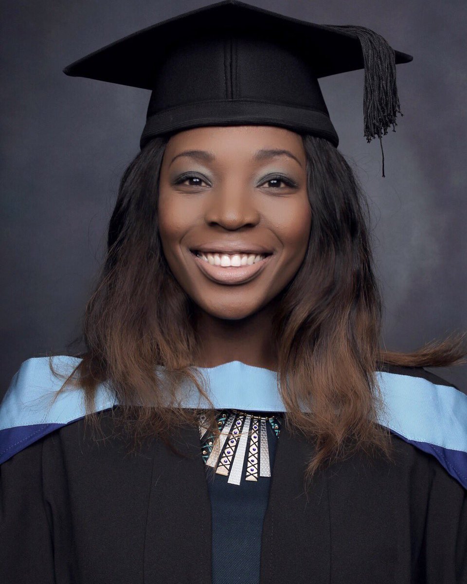 Hart_of_Dixxie's tweet photo. She needed a hero, so that's what she became.. π΅β«οΈβͺοΈ
#fbf #gradday2016 #melanin #popping #blackgirlmagic⨠https://t.co/rEfnAedYJ9