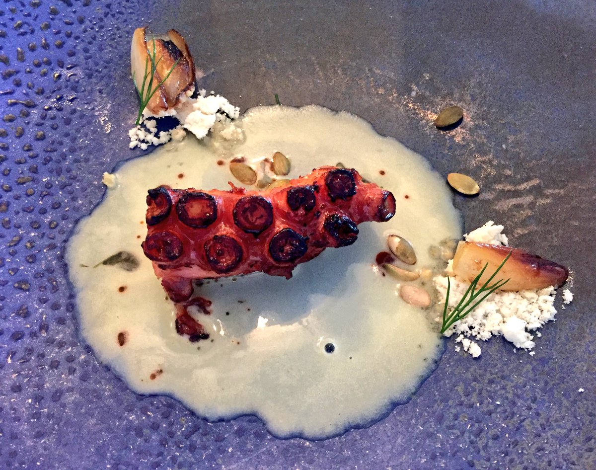 FoodOracle's tweet image. Celebrating today @Pilurestaurant reminds me how legendary this restaurant is. Thanks guys. Perfect. @gpilu #sydney