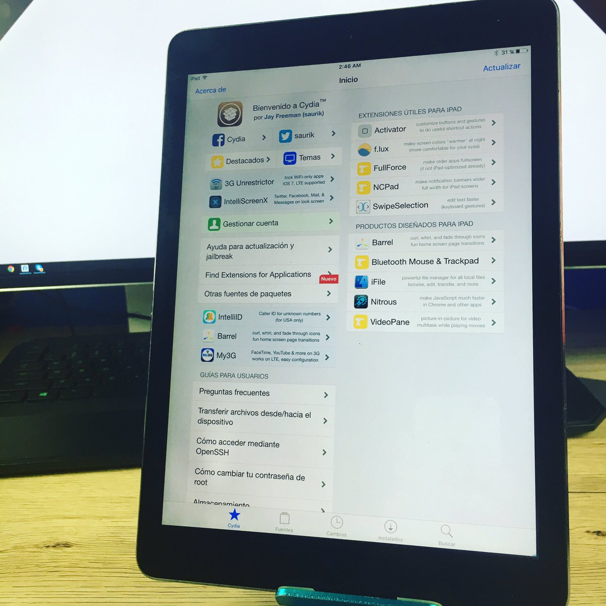 MARCIANOPHONE's tweet photo. Me encanta Cuando no tengo que durar hasta las 5AM haciendo un video! Acabamos temprano! Esperen video! JAILBREAK! https://t.co/cTawxY3fVa