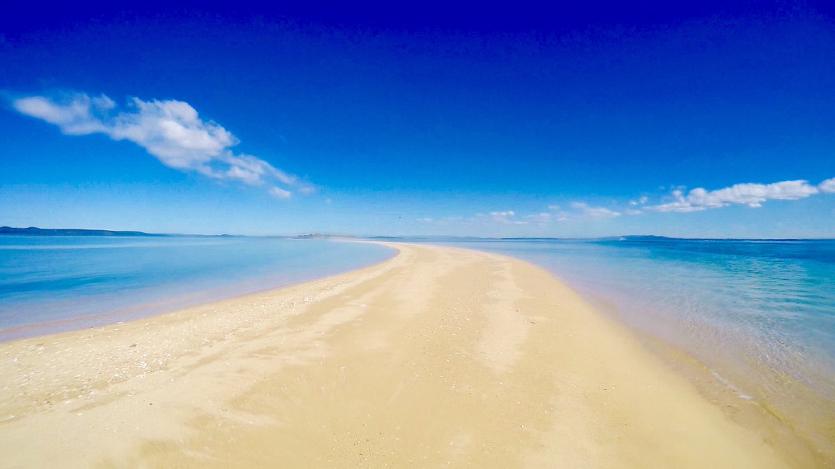Mermaidwithamsg's tweet photo. @DiscoverStrad @stradholidays I'm in #love https://t.co/hs0fEAGQUG
