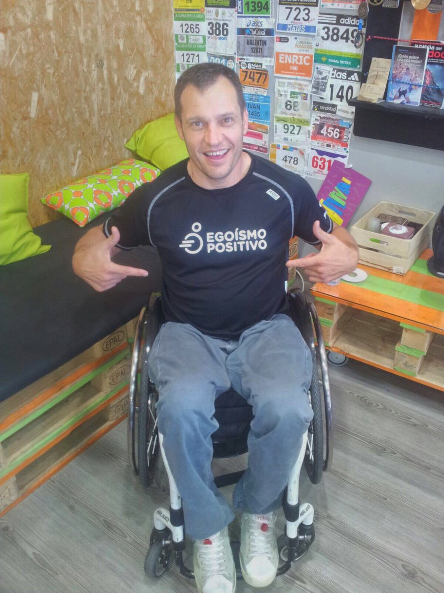 EgoismoPositivo's tweet photo. .@albertllovera  el 1r piloto de rally en competir con una discapacidad, se convierte al egoísmo 🙌 #running https://t.co/nKdN1ZUmmt