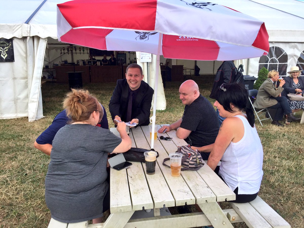 cazzanorman's tweet photo. Dunster Country Fair 2016 Magician entertainment https://t.co/Qkp1nACB5O