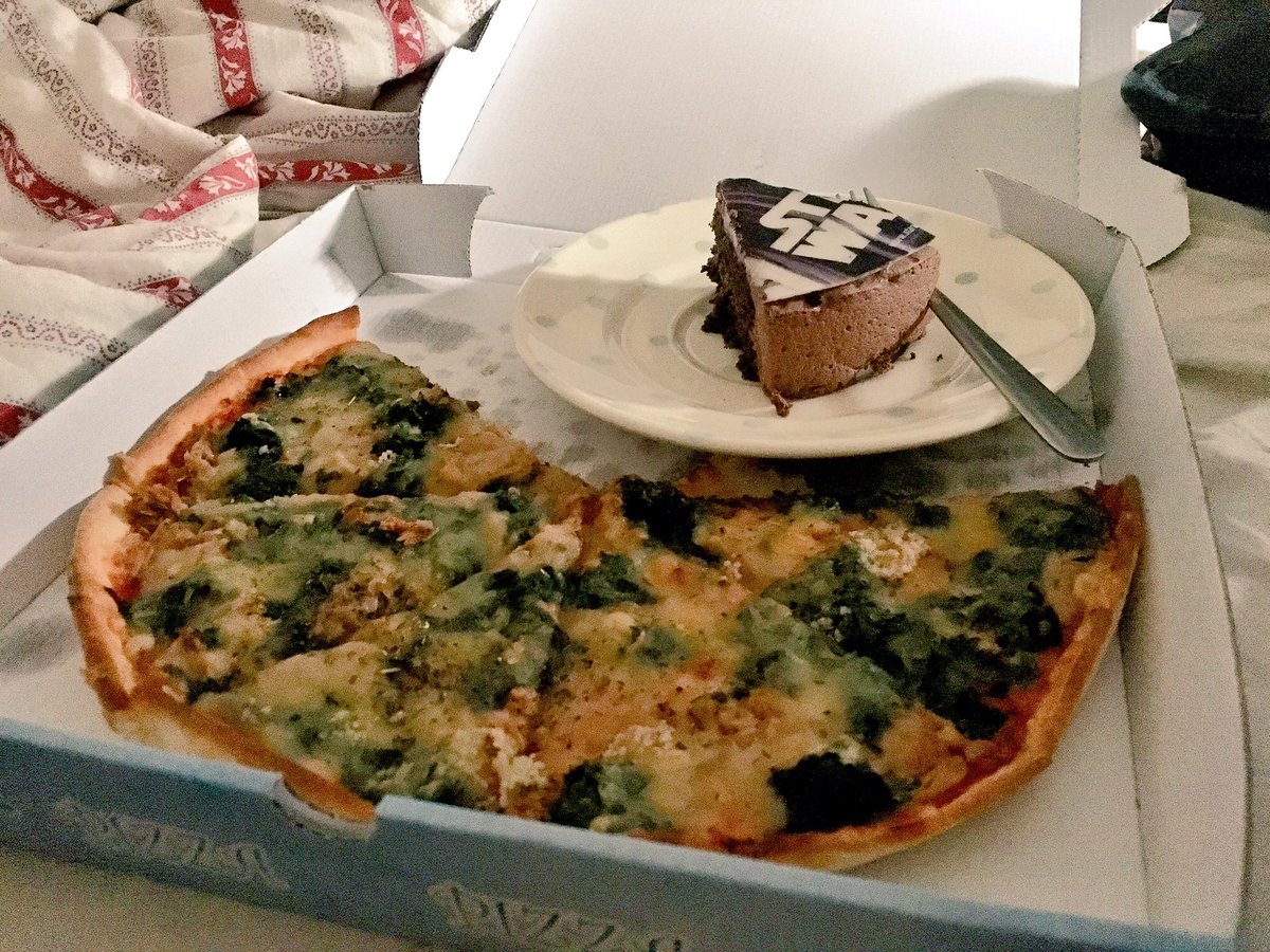 hey_zissy's tweet photo. Hab mich dafür entschieden, mich nicht zu entscheiden. \o/ #ALLFATEVERYTHING https://t.co/QVXQcKi9IL