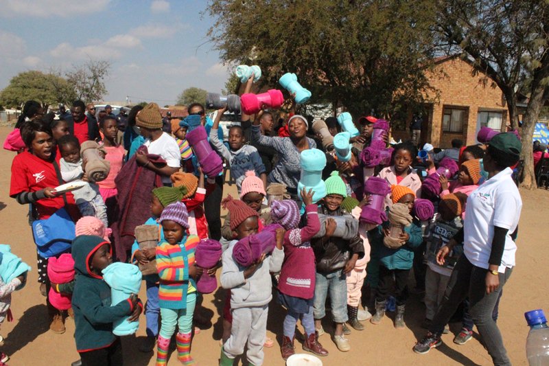 thozin3's tweet photo. #latepost: With Kids at Boitumelo Community Centre Pretoria, Soshanguve #BeMoreMadiba https://t.co/DZYpoVe8YC