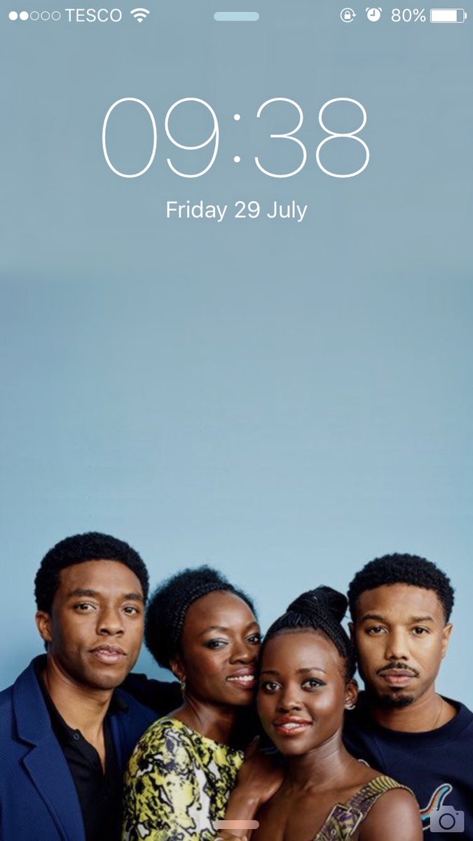 foxmuldrs's tweet photo. black panther cast lockscreen

- rt if you want it
- must be following or have open dms https://t.co/BlQ7DsSC90