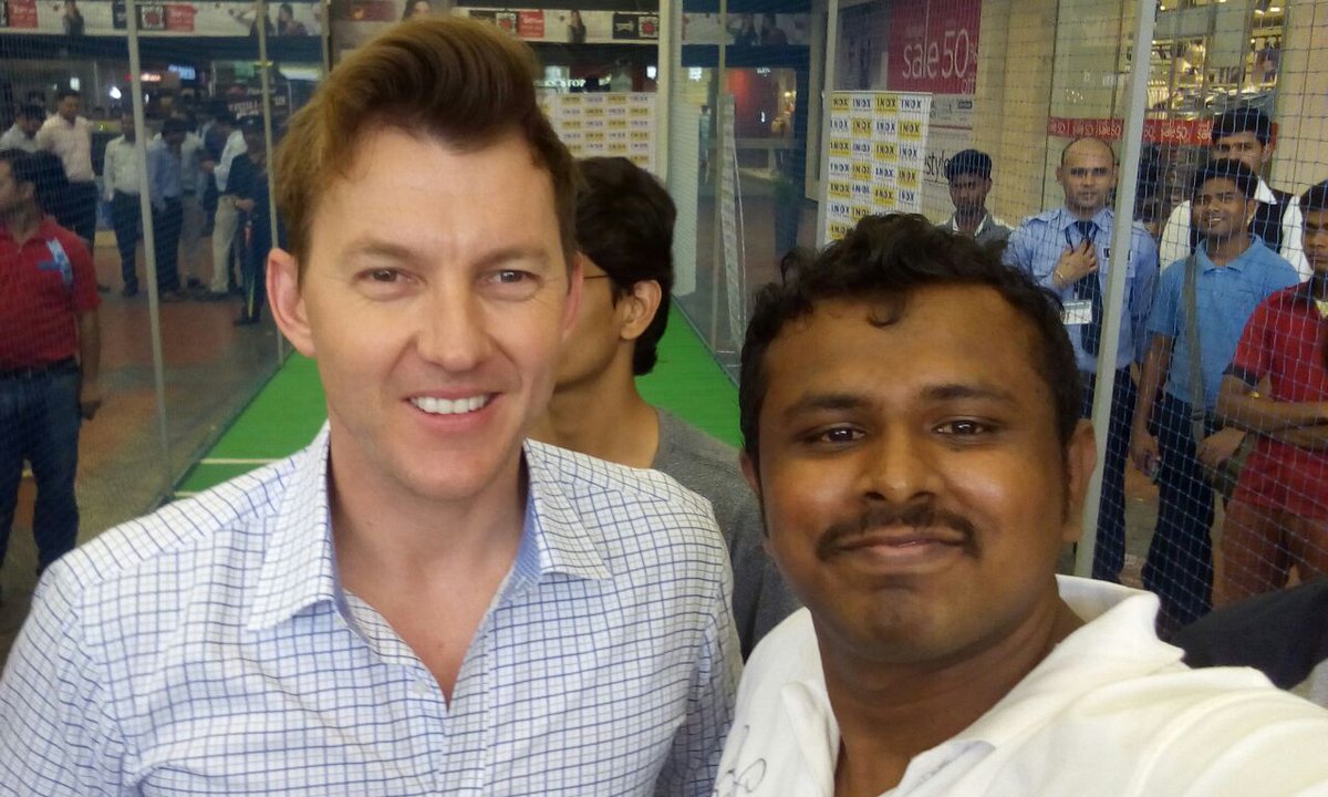 thever_8's tweet photo. Thank you @INOXMovies #BrettLeeAtINOX was a fantastic experience. Waiting to See @unindianfilm @BrettLee_58 https://t.co/Thp4avcsI2