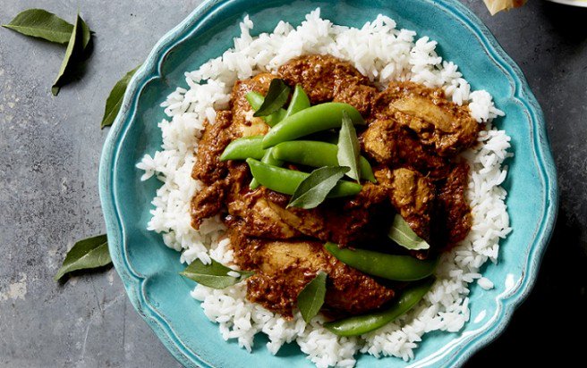 AsianInsp's tweet image. Our perfect, lazy Friday night dinner - Malaysian White Curry Chicken Recipe on our blog #checkitout #curry #weekend