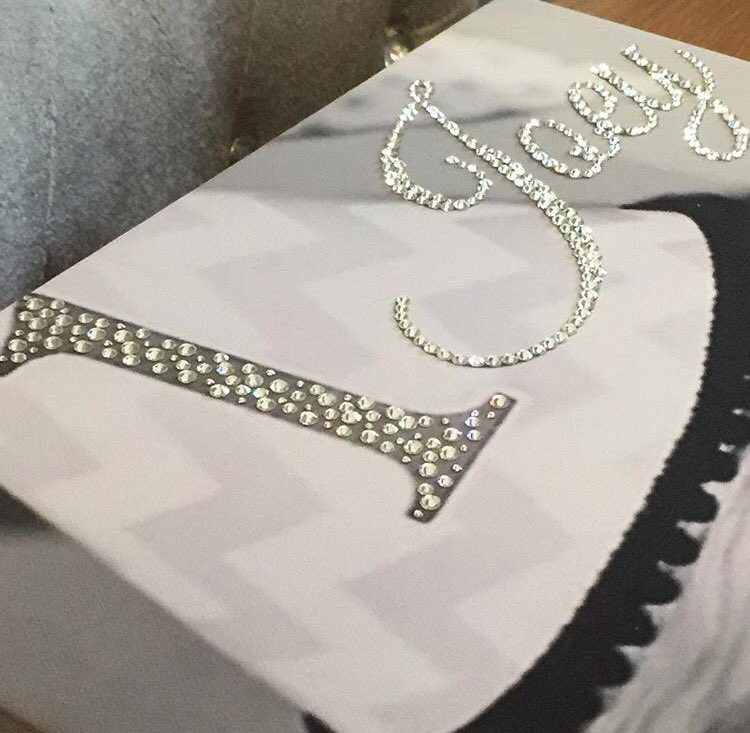 FairytaleCanvas's tweet photo. 💎💎💎 https://t.co/wzrnPVeuIz