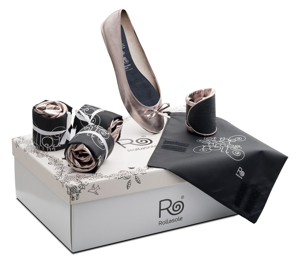 wimagazine's tweet photo. WIN a box of Rollasole wedding favours for your big day…keep your guests dancing! Simply LIKE, FOLLOW and RETWEET ! https://t.co/use0XjJySY