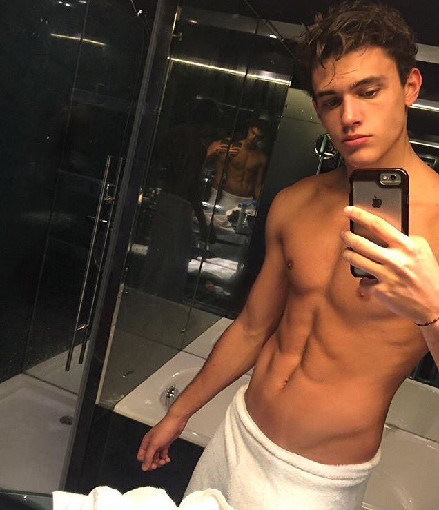 your girl calls me daddy 😈💯