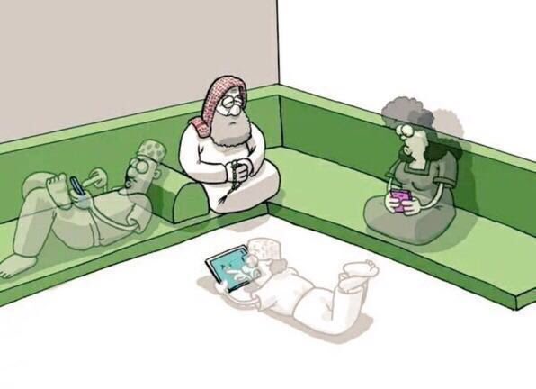 SAlwashahi's tweet photo. كما تنشغل عينك بجهازك عن رؤية وجوههم سيأتي اليوم الذي تحاول فيه تذكر ملامحهم بقلب مشتاق التفت لهم فالرحيل لا يستأذن https://t.co/PvYxborRrD