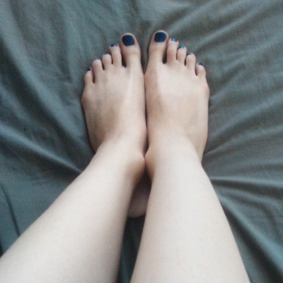 MissAliceLondon's tweet photo. Custom #FF #clips available !!
👣👑
🎁💎
Amazon/PayPal
@RTfeet @underdeskloser @womenruleonly @RTpig @RTsubby @tonybobo3 https://t.co/ldtSFCoGHh