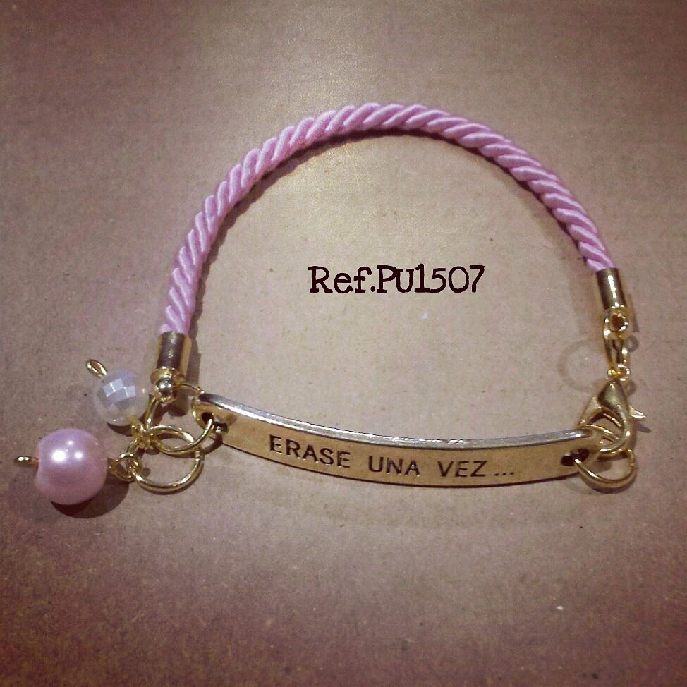 Mirandaaman's tweet photo. Érase una vez #mirandaaman #creacionespropias #handmade #summer #mensajes #love https://t.co/NBdQzUz2wR