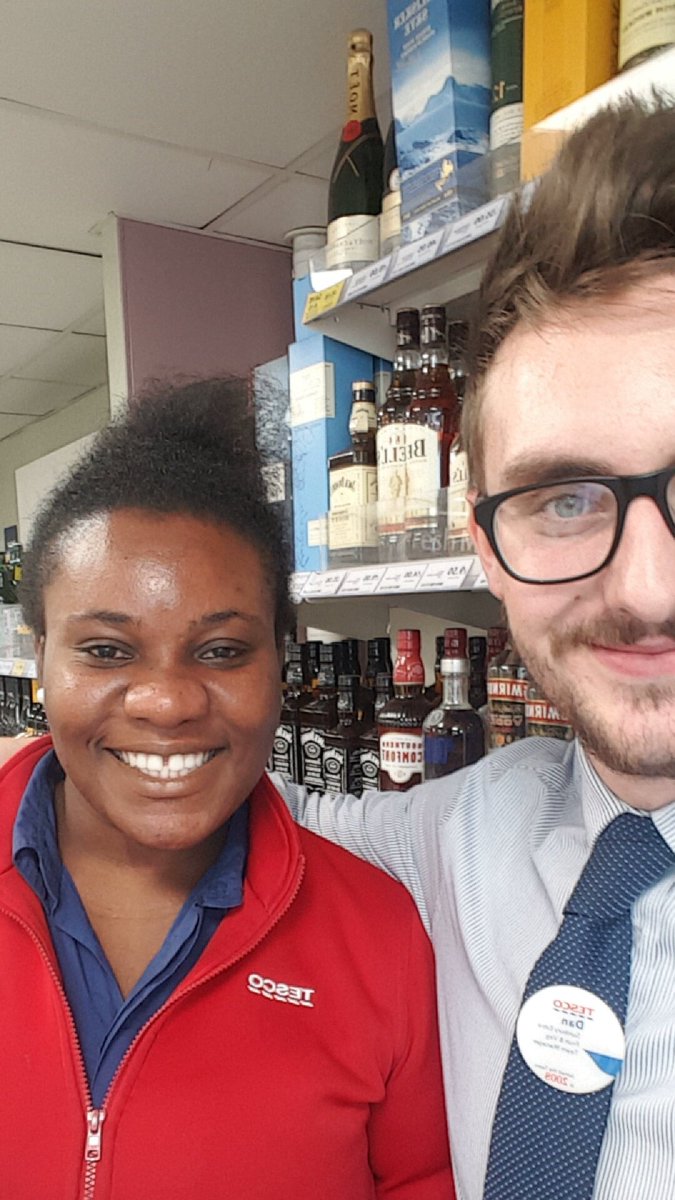 A lovely comment for Beatrice from a regular customer! Surprised her with some flowers after a scary dental trip 🌹☺🌹