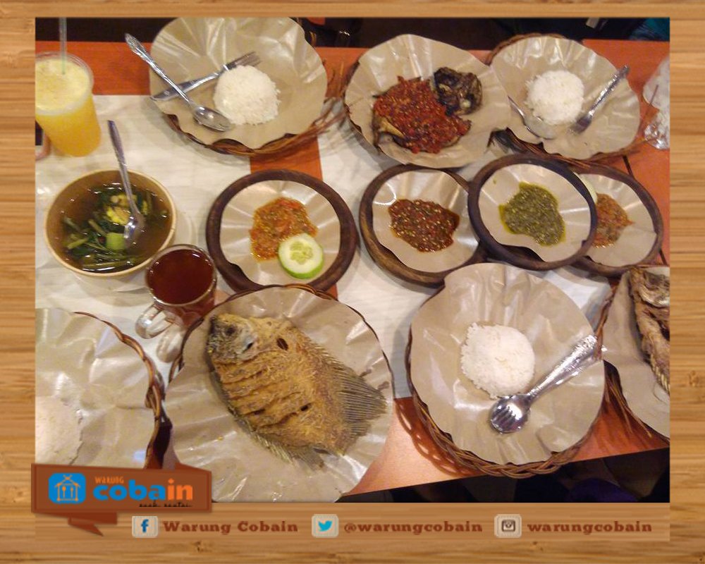 Masih bingung mau makan dimana ?
Ke Warung Cobain aja. Ada banyak menu yang tersedia di Warung Cobain . .