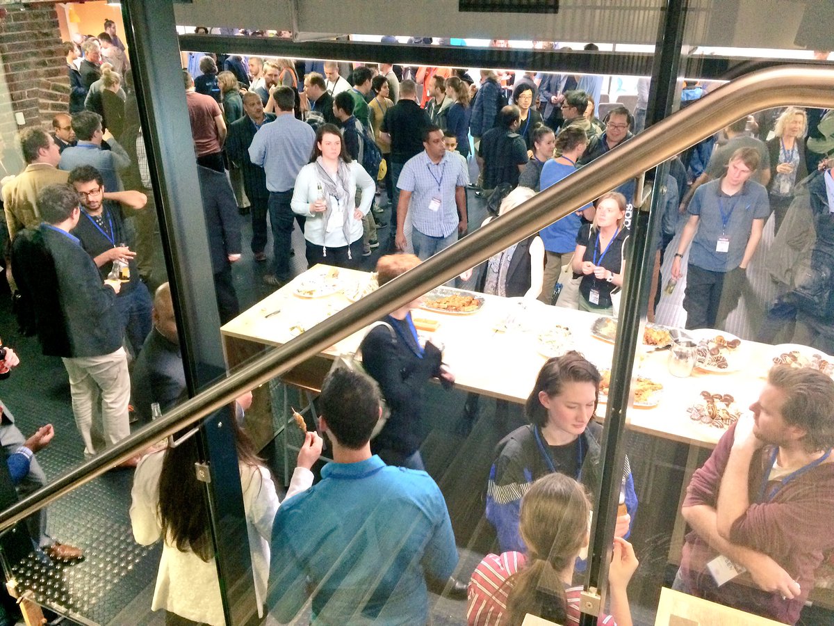 brodiemcculloch's tweet photo. @GovHackPerth getting started @ #FLUX #GovHack #GovHackPerth https://t.co/Kmh9Kqlc12