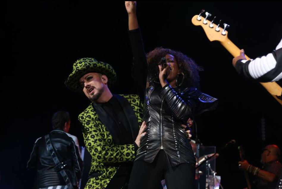 LinWieMusic's tweet photo. BOOM! These 2 🎇@BoyGeorge &amp; @deedeefoster🎇 Rock 9t after 9t!
#AboutLastNight @TulsaHardRock #CCTour Pix: #TomGilbert https://t.co/4LoylWklOt
