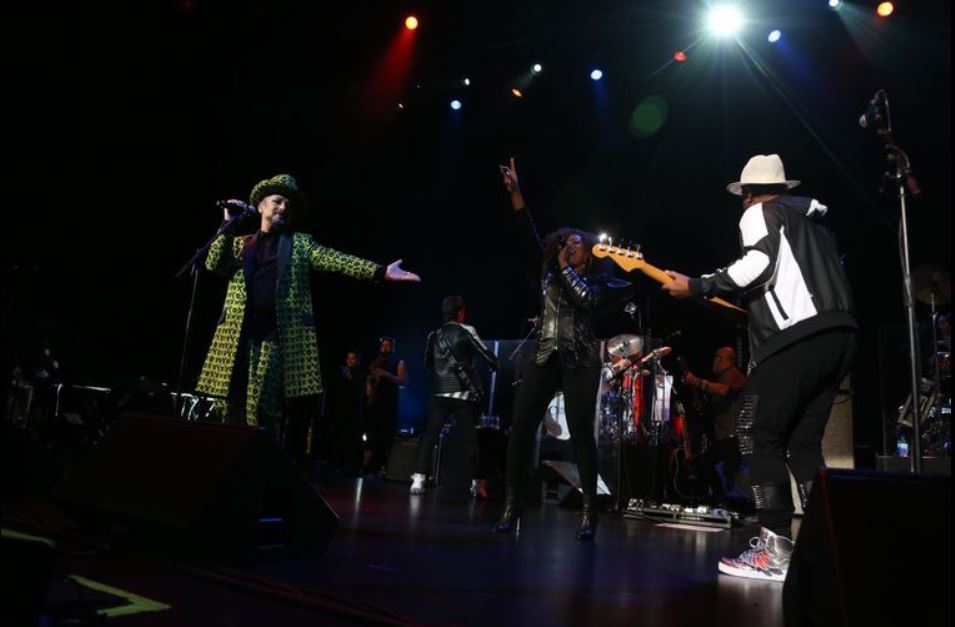 LinWieMusic's tweet photo. BOOM! These 2 🎇@BoyGeorge &amp; @deedeefoster🎇 Rock 9t after 9t!
#AboutLastNight @TulsaHardRock #CCTour Pix: #TomGilbert https://t.co/4LoylWklOt