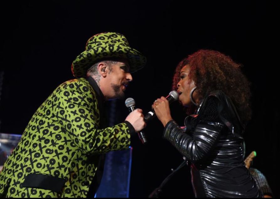 LinWieMusic's tweet photo. BOOM! These 2 🎇@BoyGeorge &amp; @deedeefoster🎇 Rock 9t after 9t!
#AboutLastNight @TulsaHardRock #CCTour Pix: #TomGilbert https://t.co/4LoylWklOt