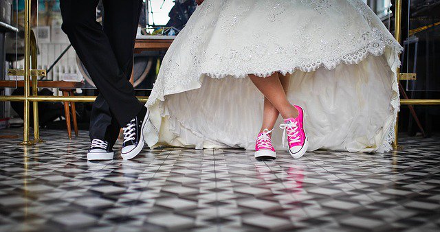 AppLaVoz's tweet photo. Estamos en plena época de bodas. Necesites lo que necesites está aquí: https://t.co/mqKDYquTRK #bodas #Almería https://t.co/AqFfVWaMFl