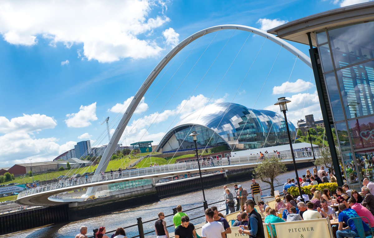 altweet_pet's tweet image. Wohoo! #NewcastleGateshead joins shortlist to host the Great Exhibition of the North 2018: newcastlegateshead.net/media/news/201…