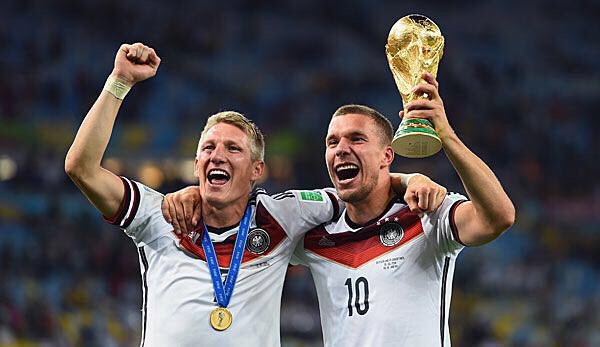 Lukas-Podolski.com tweet media