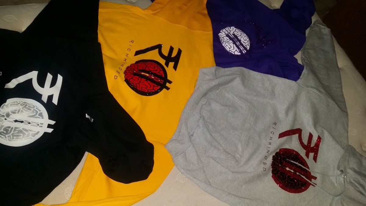 richmindedbrand's tweet photo. RichMinded hoodies #AvailableNow #RichMinded  #ShopOnline https://t.co/rKZyWJUtCz https://t.co/kV7LemTWV3