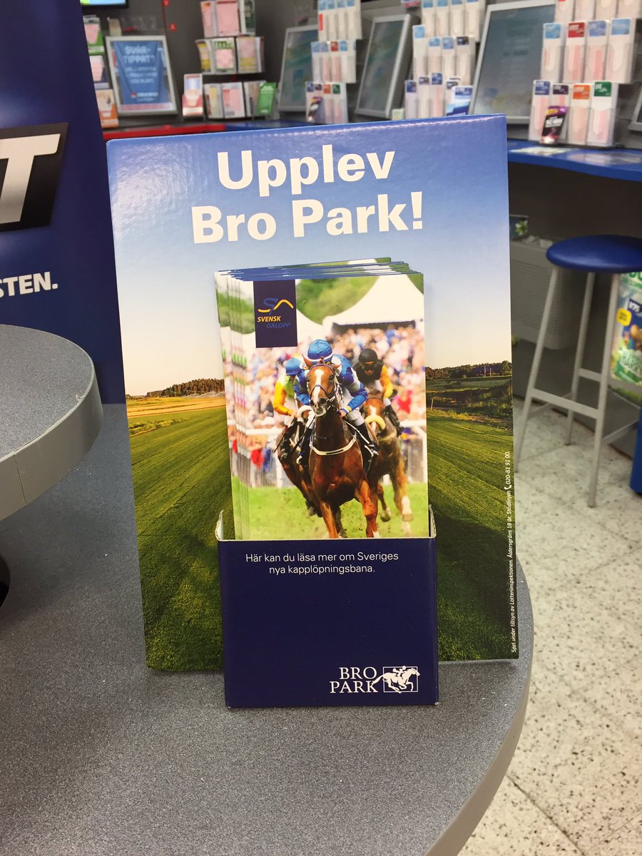 TheGusse's tweet photo. Last trainer @TabyGalopp ? #Racingmanagement π See U #BroPark https://t.co/Xrx2poUdBt https://t.co/MmxiTu0N8J