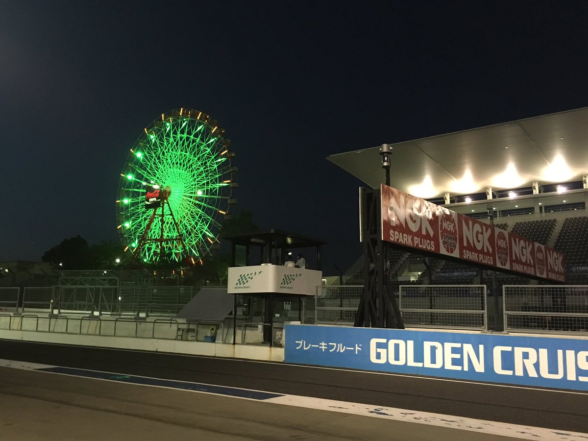 MHarrisonRoss's tweet photo. Night practice! https://t.co/RWn9U4kP0H