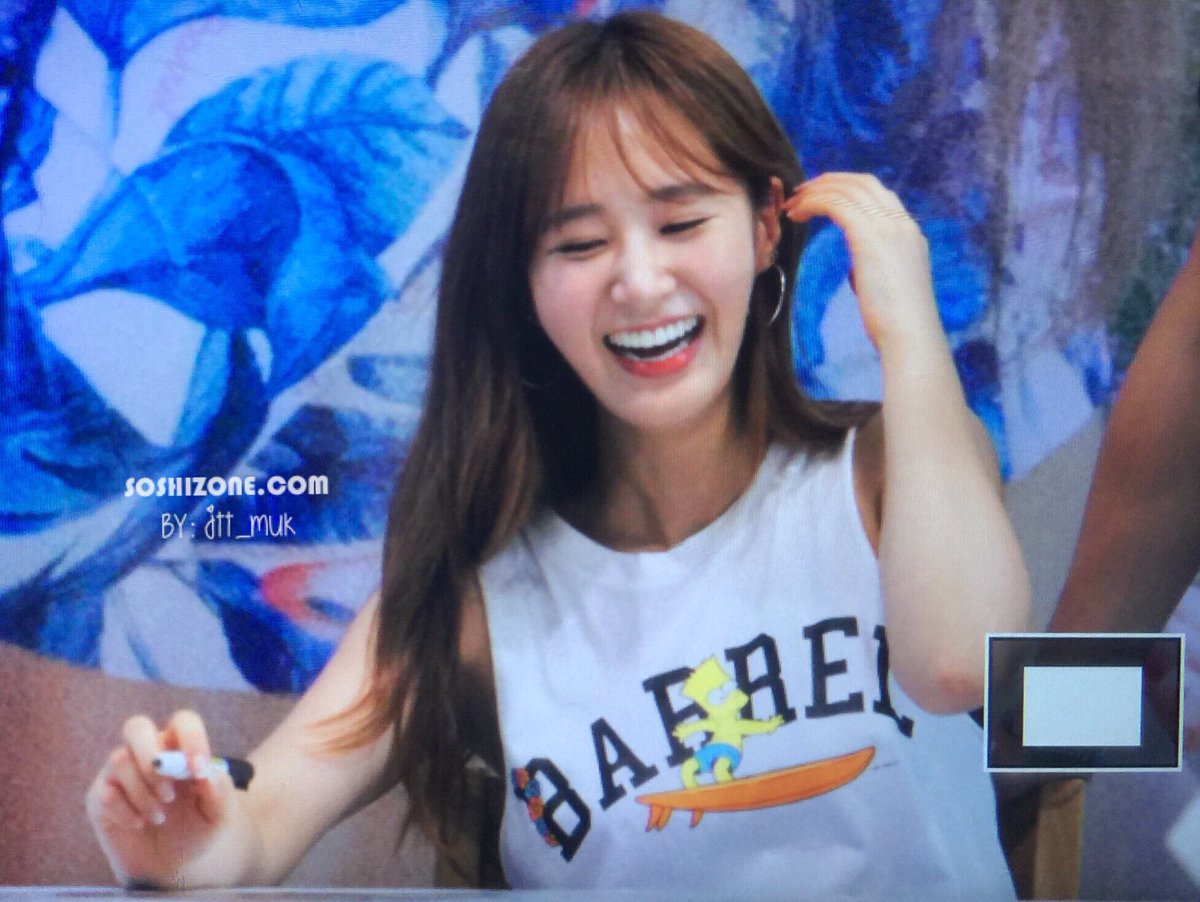 [PIC][29-07-2016]Yuri tham dự buổi Fansign cho thương hiệu “BARREL” vào chiều nay Cohyt1oUsAAjIXw