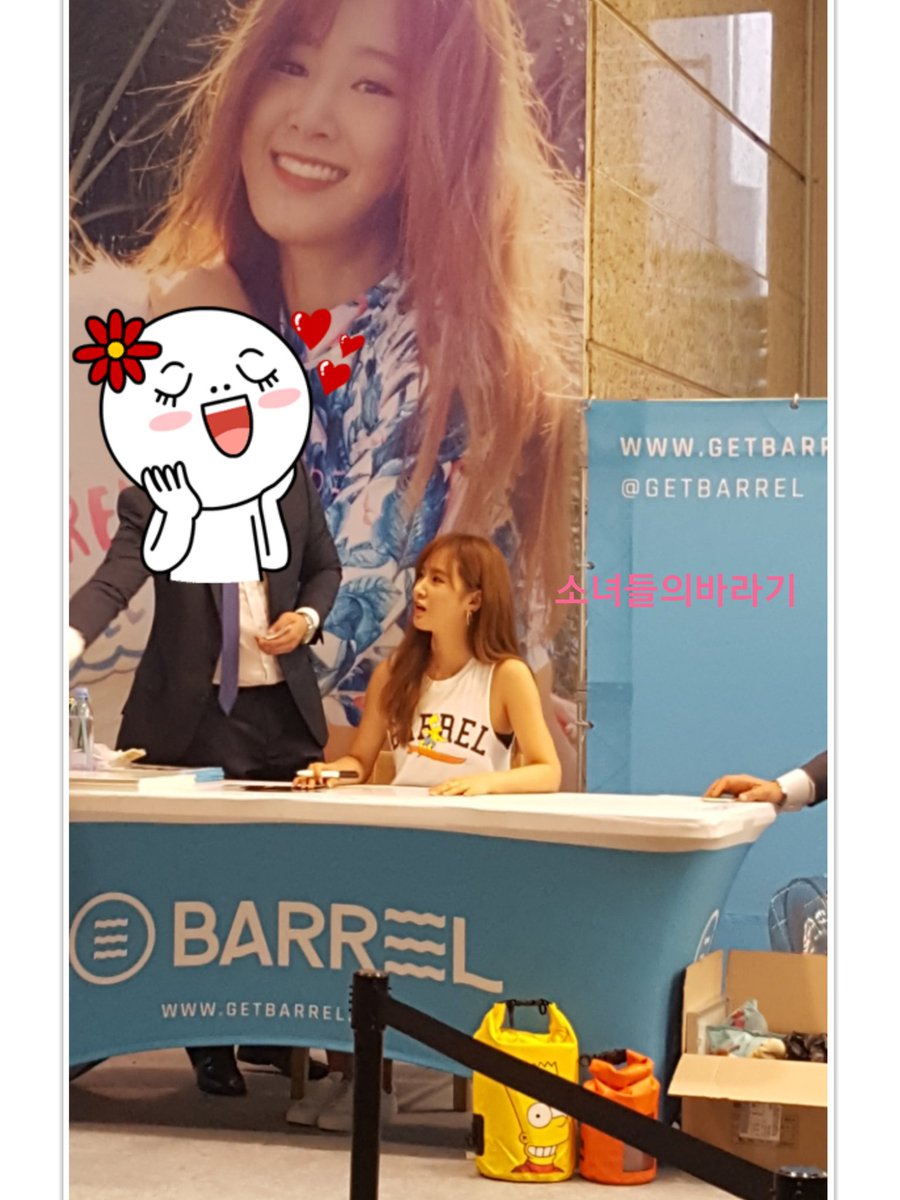 [PIC][29-07-2016]Yuri tham dự buổi Fansign cho thương hiệu “BARREL” vào chiều nay CohzdqCUMAEYavl
