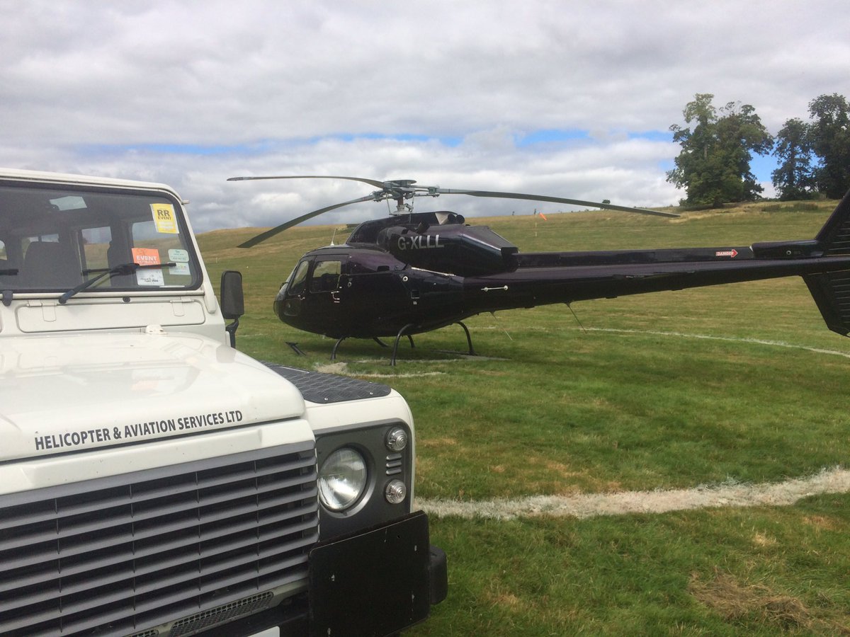 @ExcelCharterLtd nicely parked on spot 2. <a href="/RagleyHall/">Ragley</a> @aerofire_ <a href="/HASL_ATC/">Helipad ATC</a>