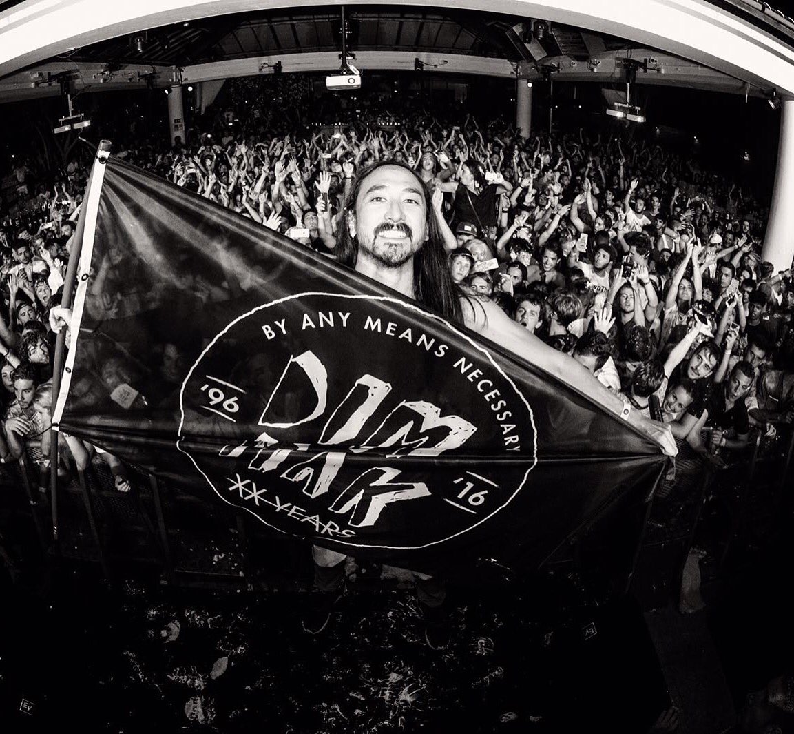 20 years of @DimMak music! Still boggles my mind! #dimmak #byanymeansnecessary https://t.co/riyj0JrtbH