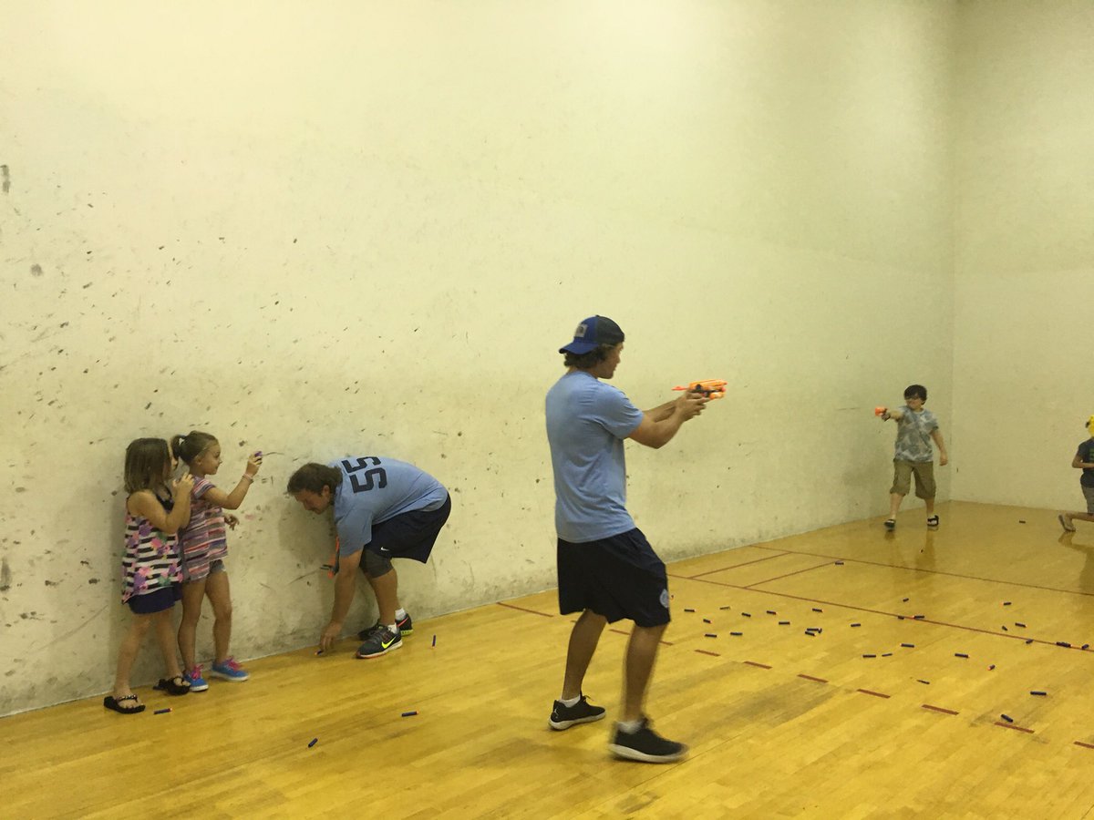 Chris Cotton (58percentCotton) Twitter