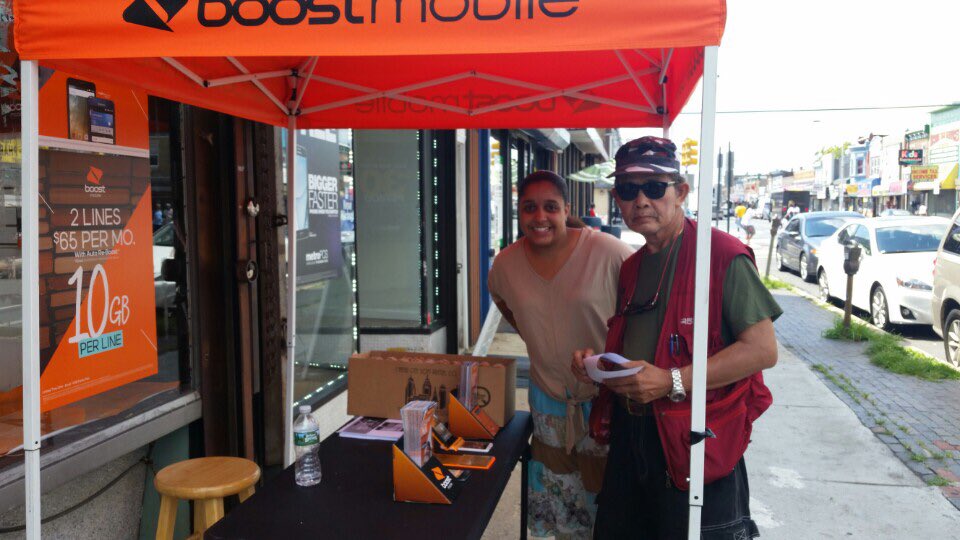 zero_virus's tweet photo. Make some Boost noise at 5th and Olney. #FriYAY #boosttakeover #Boost4Philly #Pretzlevent https://t.co/YvTsNF3AUi
