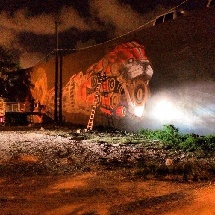 yitikulke's tweet photo. Voltran Voltran Voltran! #streetart bkz. @80lerde 😃 https://t.co/Ra15TUcZiy