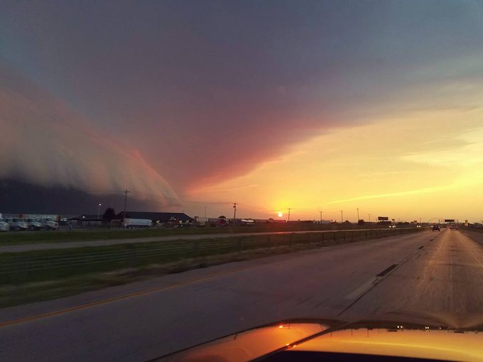 View image on Twitter