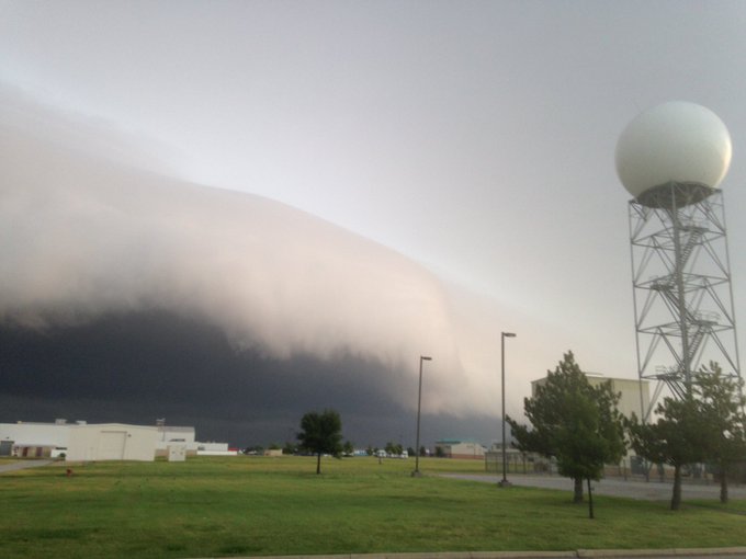 View image on Twitter