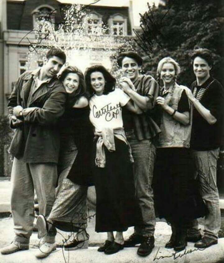 ChaiNahiPeeti's tweet photo. If there is something special about being born in 1994, it is this. 
#September1994
#Friends 
❤ https://t.co/ourMxGkZly