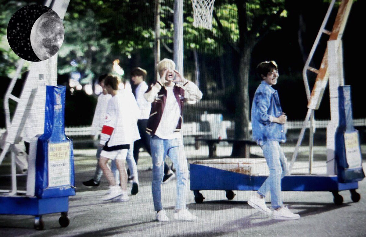 MAY7_2015's tweet photo. 160729 뮤직뱅크 팬미팅 프리뷰
청량하다 청량해 💫 
청춘드라마 한장면 같은 #로미오
@teamct_romeo #ROMEO #MIRO https://t.co/XvZmh5OZsq