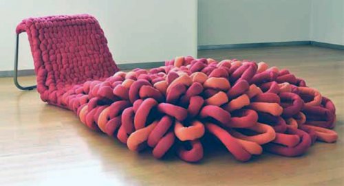 DesignApplause's tweet photo. #fbf loop chaise lounge #SophieDeVocht @salonedelmobile #mdw2011 https://t.co/jtyNCL6w4G https://t.co/YE9rmaxuRR