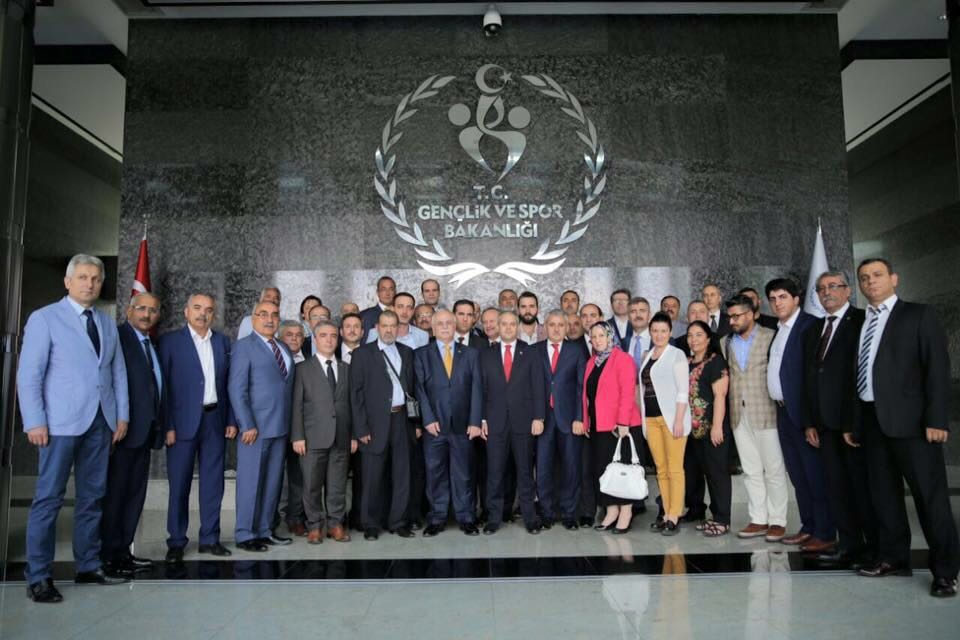 GENÇLİK VE SPOR BAKANIMIZ AKİF ÇAĞTAY KILICI MAKAMINDA 20 FEDERASYON BAŞKANI OLARAK ZİYARET ETTİK.