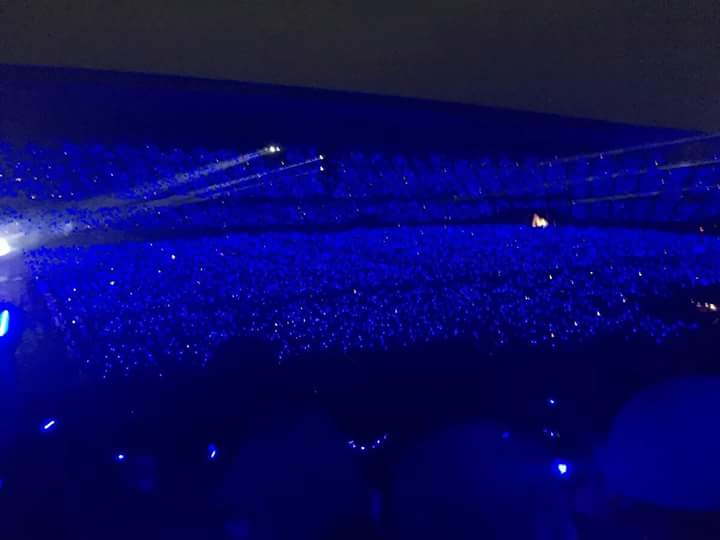 KunnaiPark's tweet photo. โปรเจท "B-RING" (แหวนไฟเปลี่ยนสี)
White, yellow, red, Blue, pink, Green, Light blue #BIGBANG10 
Cr.Aeyny ABi https://t.co/9z3DPRaRqs