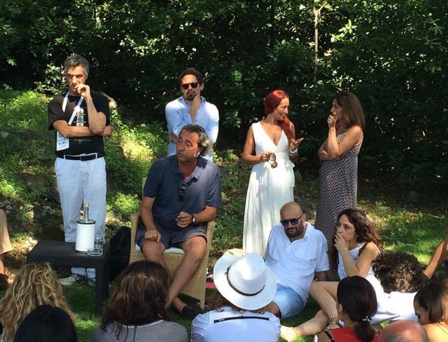 sergioragone's tweet photo. Io non volevo partecipare alle masterclass. Io volevo avere il potere di farle fallire. #luogoideale #cosedicinema https://t.co/As1SATfVjt