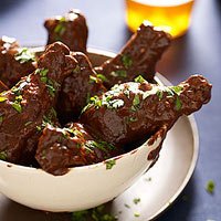 NiagaraByFrey's tweet image. Happy #NationalChickenWingDay! Try these Spicy Chocolate Wings from @rachaelray 
bit.ly/2ahcYUh