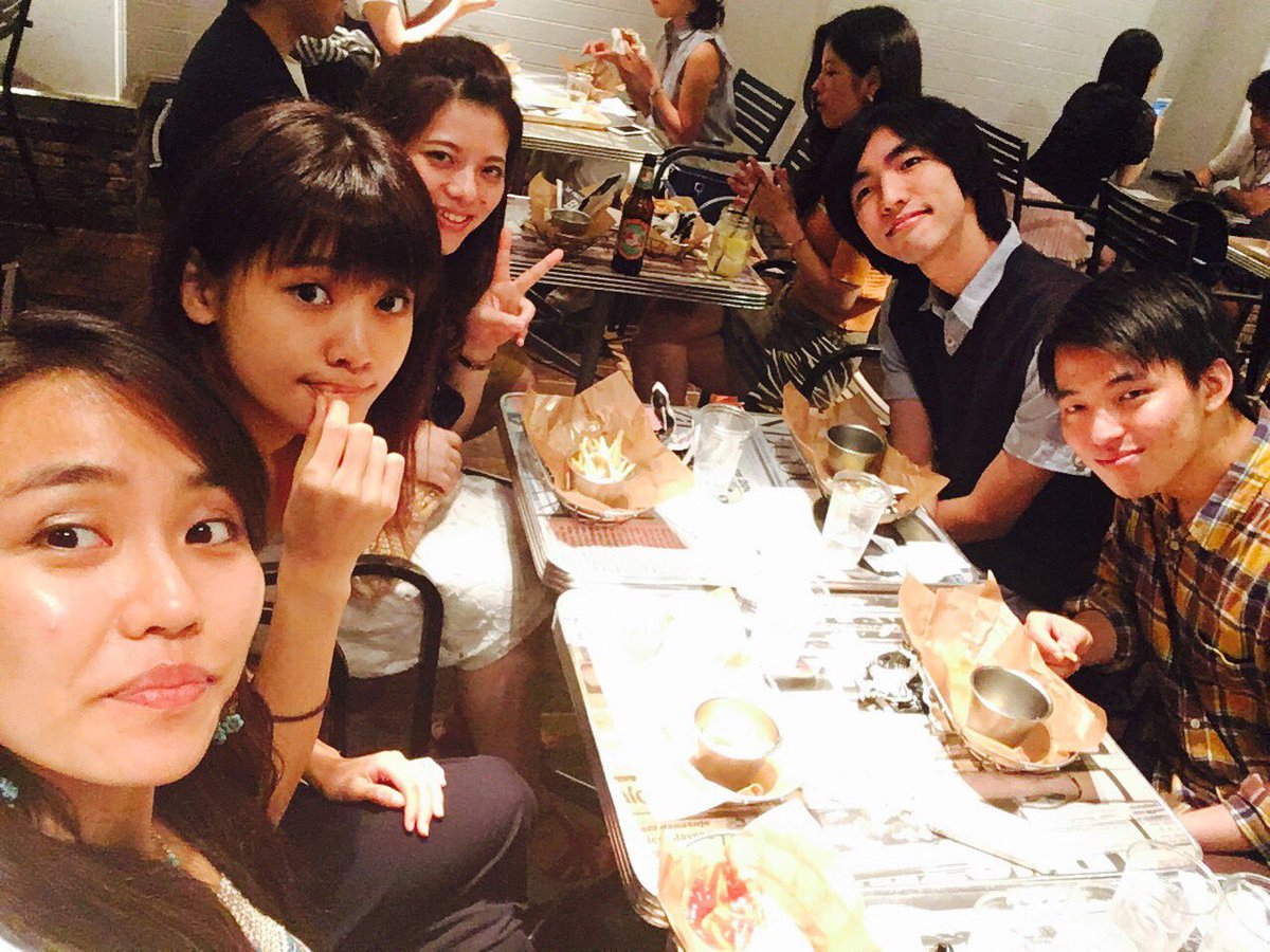 kieieieie's tweet photo. RT<【CHAVAx仲真守xYUKA🎹(仲姉)コラボLIVE🎵】ぜ���!お待ちしております🙈✨ https://t.co/JLsEbDaI4b