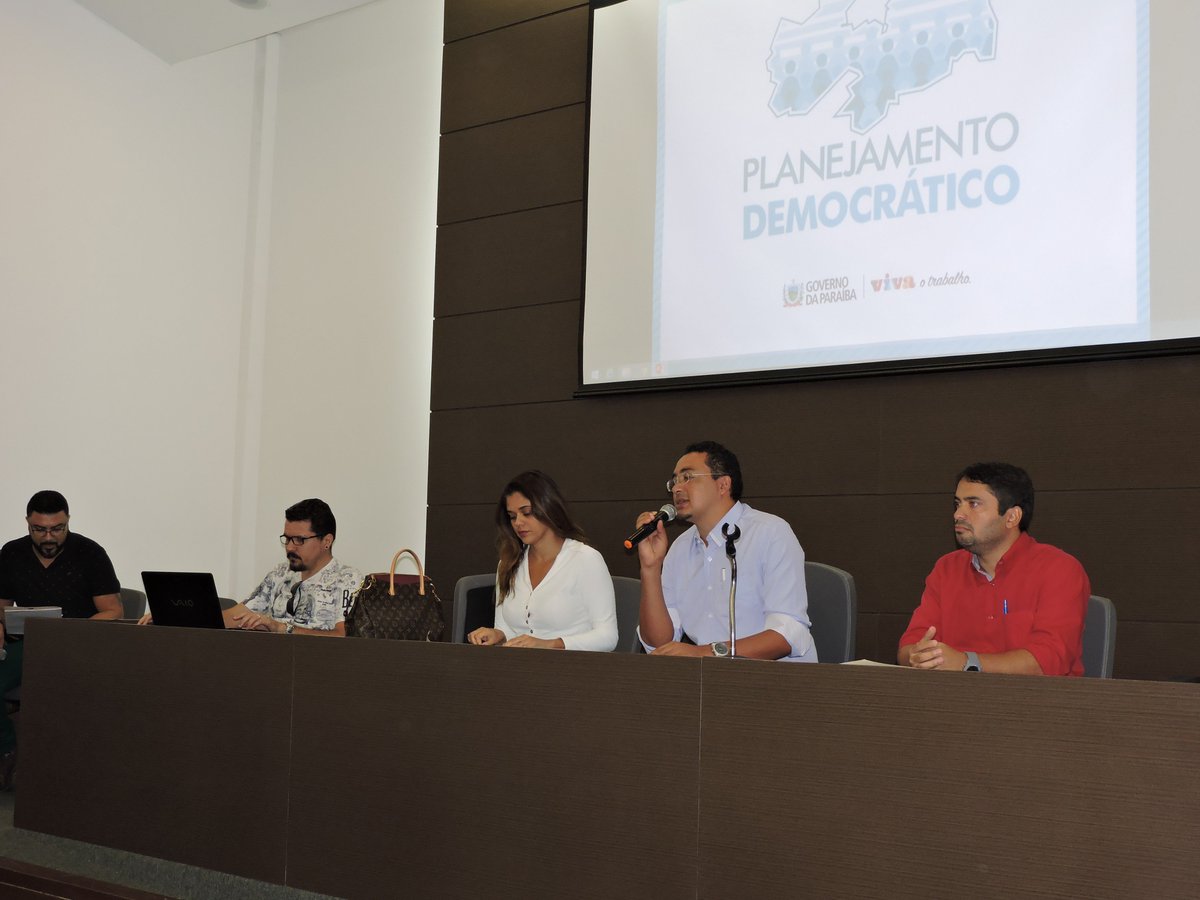 odegovpb's tweet image. Planejamento Democrático 2016, na Fundação José Américo com representantes do Governo do Estado e conselheiros. #ODE