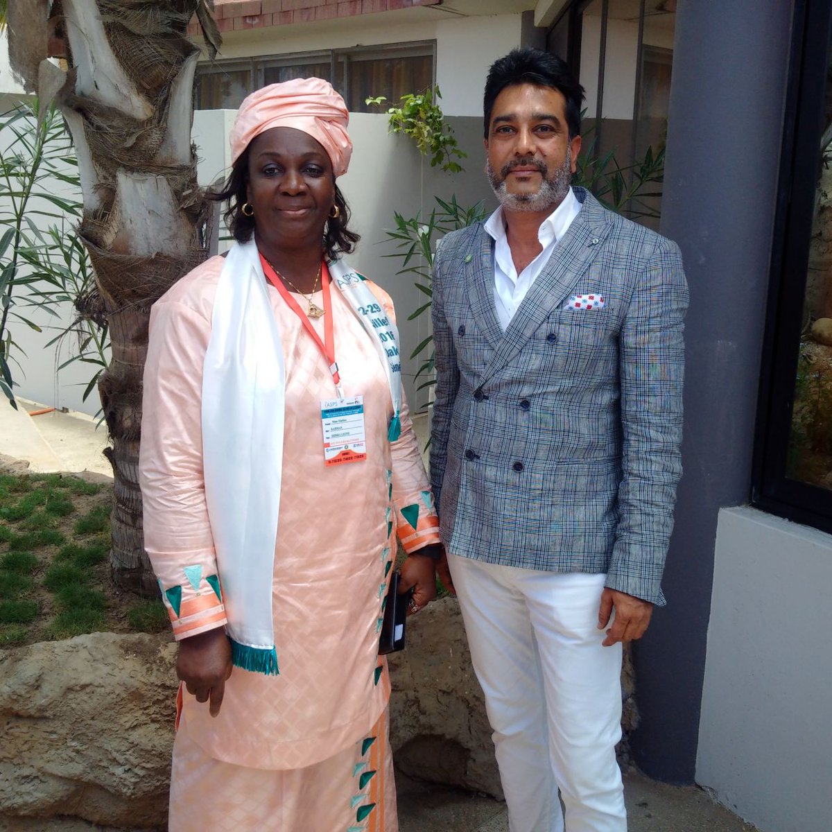 AfricaHealthBiz's tweet photo. @docthakker with @MadinaRahman1 #FOASPS #Dakar #Senegal https://t.co/MIZq5E6O3j